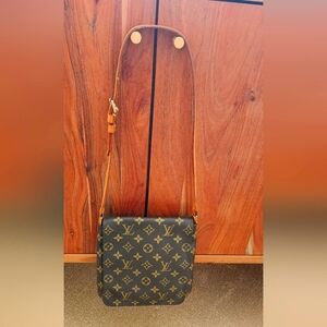 LOUIS VUITTON Musette Salsa Short Shoulder Bag Monogram